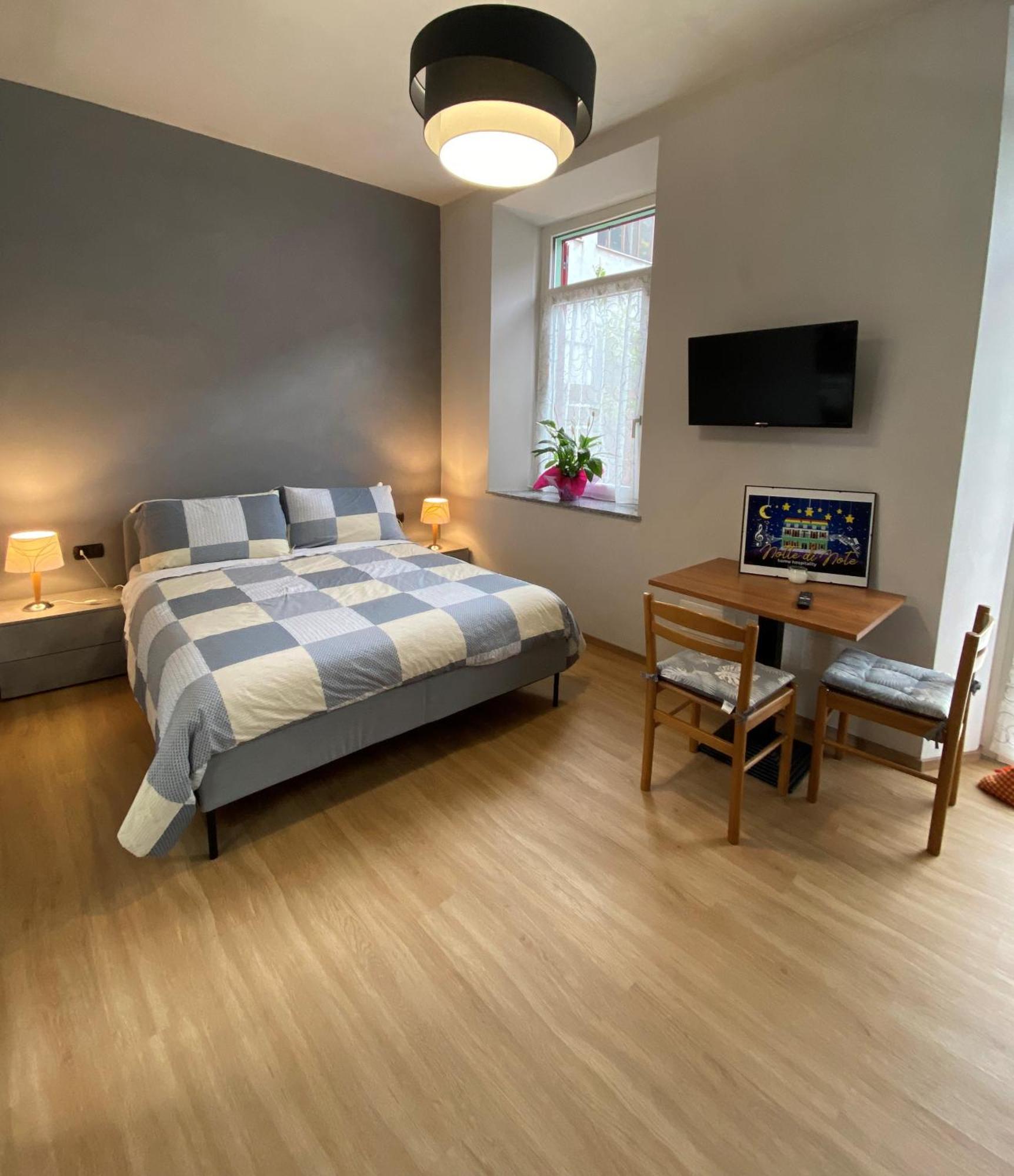 Notte Di Note - Home Hospitality Busto Arsizio Exterior foto