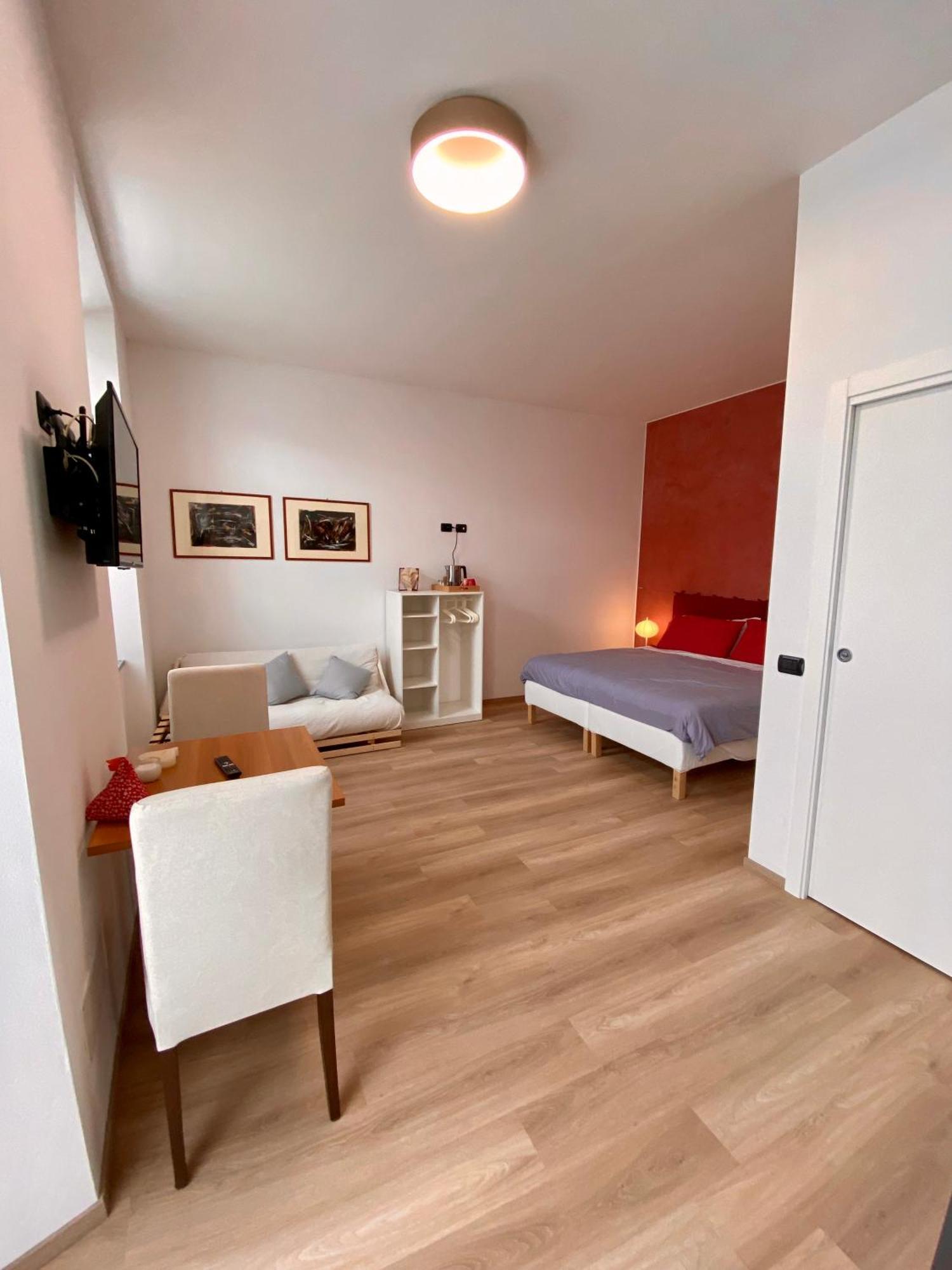 Notte Di Note - Home Hospitality Busto Arsizio Exterior foto